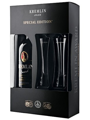Vodka Kremlin Award 0,7 + 2 kozarca, darilno pakiranje