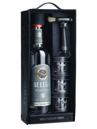 Beluga Gold line vodka gift pack with 3 glasses 0,7 l